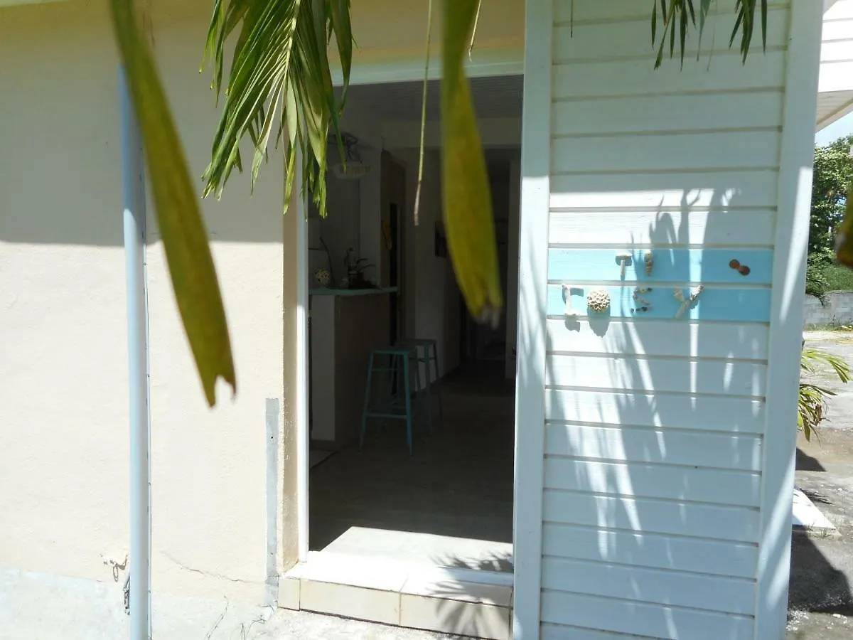 Hébergement de vacances Villa Ti Cosy à Le Moule Guadeloupe