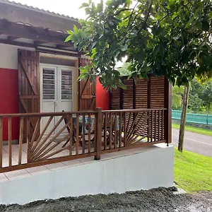 F2 Meublé Chez Sidoine Hébergement de vacances
